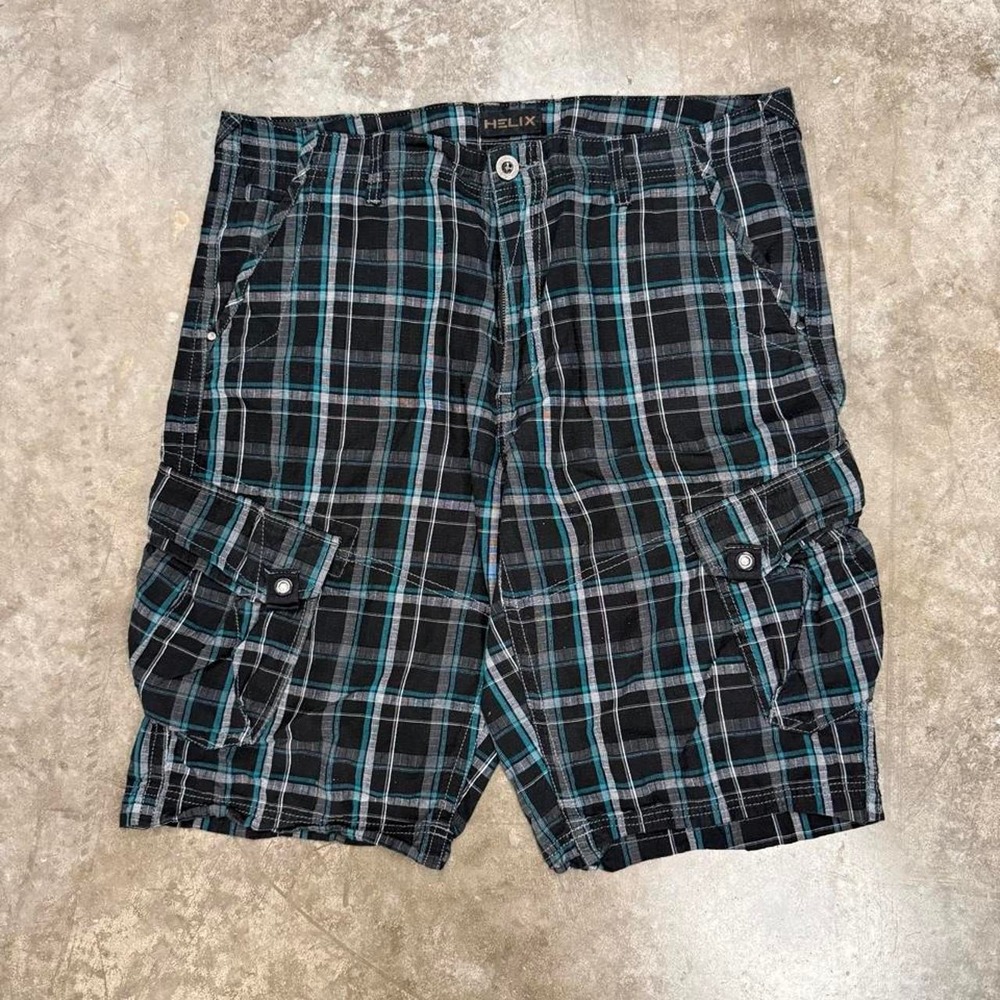 Helix Vintage Y2K Black Blue Plaid Baggy Skater Cargo Shorts Mens Size 36